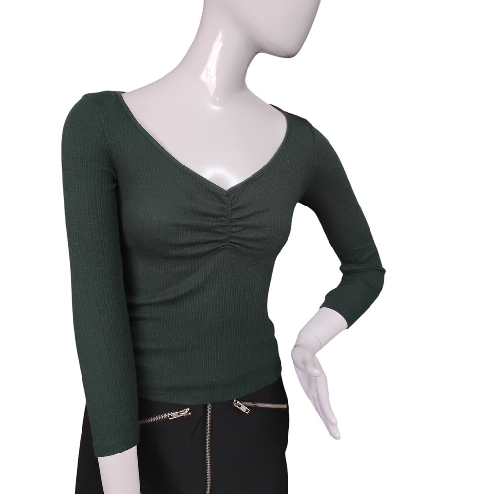 Old Navy Ribbed Slim Blouse Size XS Dark Bottle Cinch Chest 3/4 Sleeve V Neck